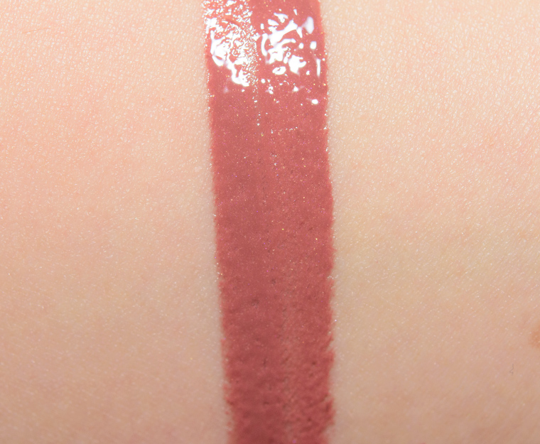 <p class="text-center">MAC Anything But Demure Vamplify Lipgloss</p>
