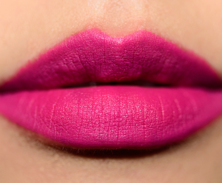 <p class="text-center">MAC Flat Out Fabulous Lipstick</p>