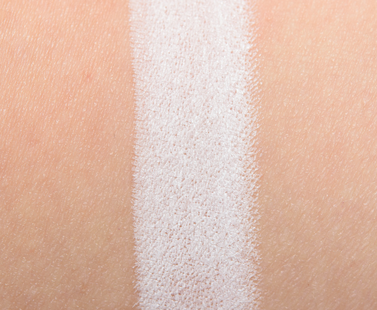 <p class="text-center">MAC Frosting Lipstick</p>