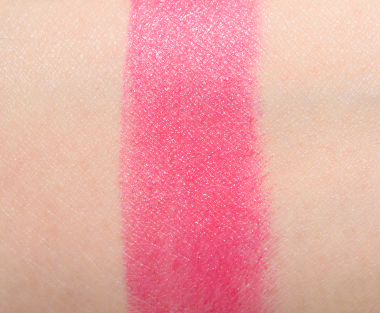 <p class="text-center">MAC Lickable Lipstick</p>