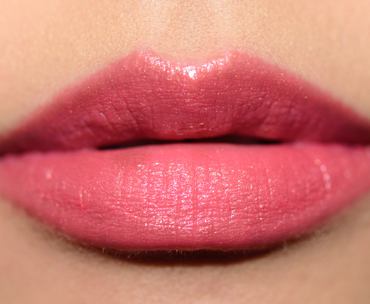 <p class="text-center">MAC Lip Blossom Lipstick</p>