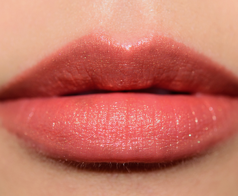 <p class="text-center">MAC Meltdown Lipstick</p>