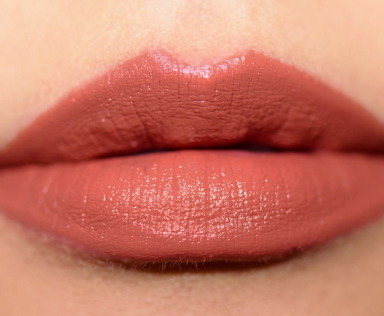 <p class="text-center">MAC Mocha Lipstick</p>