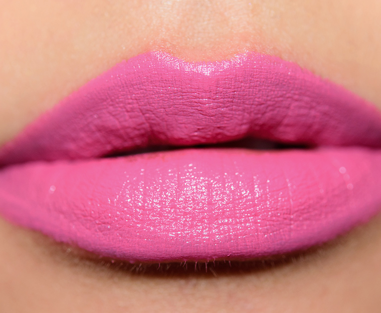 <p class="text-center">MAC Pink Nouveau Lipstick</p>