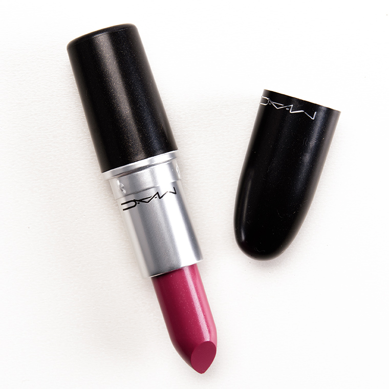mac lustre lipstick plumful