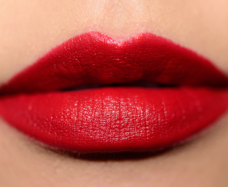 <p class="text-center">MAC Russian Red Lipstick</p>