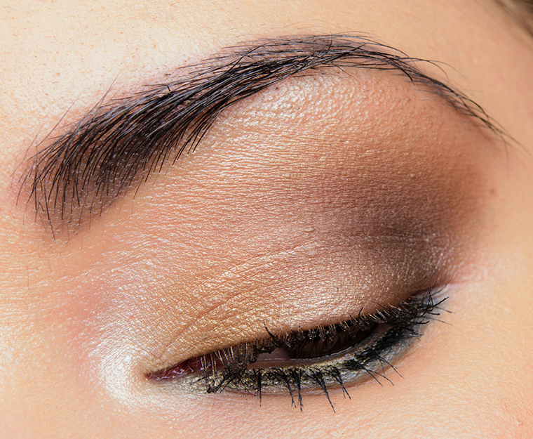MAC She's a Model Eyeshadow x 9 Palette