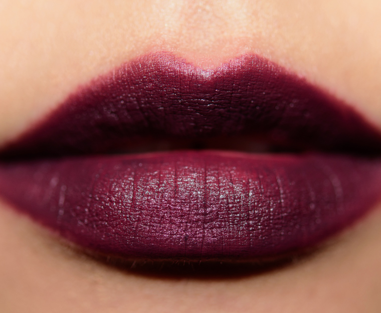 <p class="text-center">MAC Smoked Purple Lipstick</p>