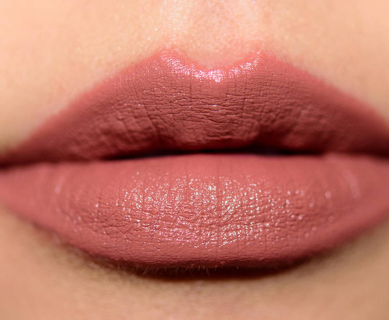 <p class="text-center">MAC Spirit Lipstick</p>