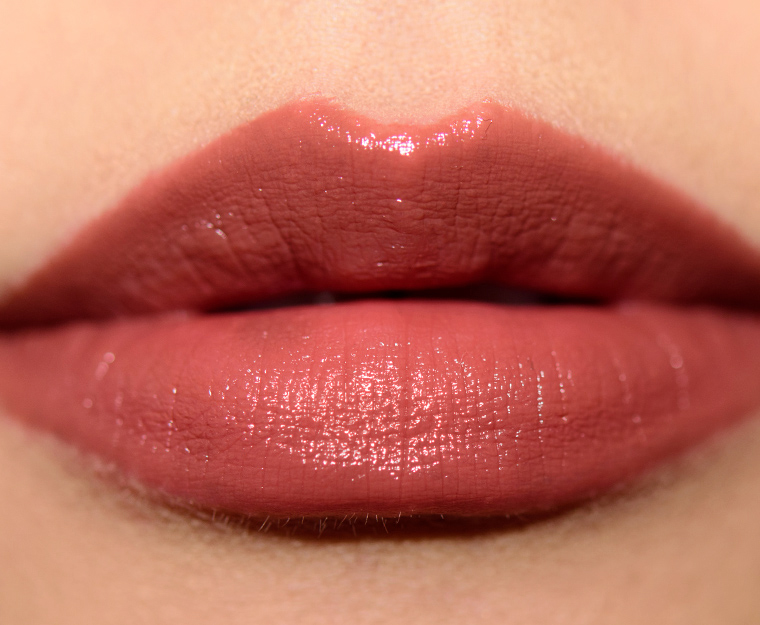 <p class="text-center">MAC Touch Lipstick</p>