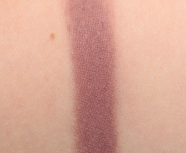 <p class="text-center">Makeup Atelier Wood Pink #4 Eye Shadow</p>