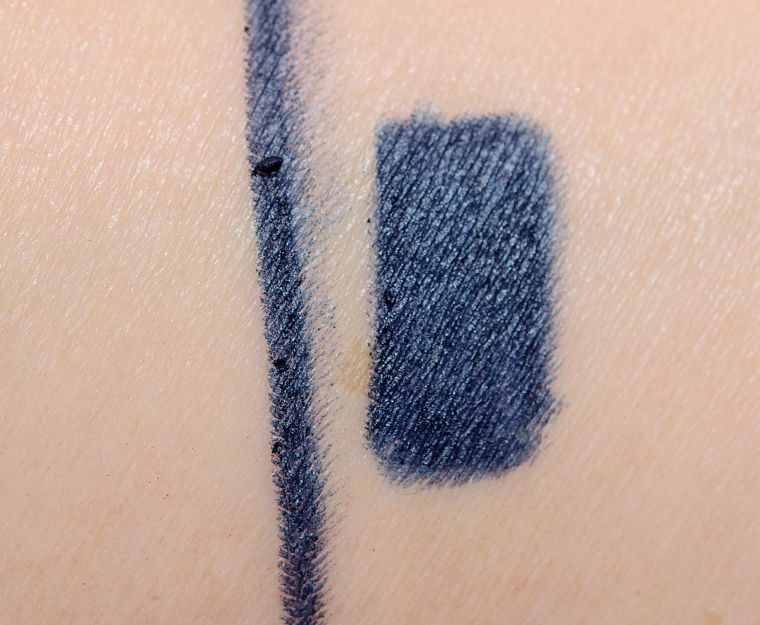 NARS Darklight Velvet Liner
