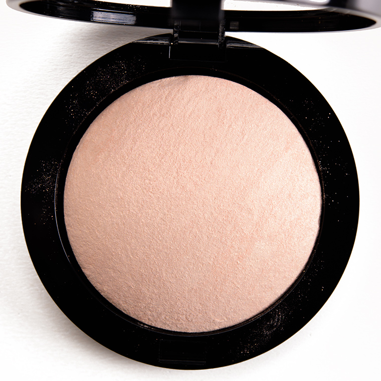 Sephora Light Beam Microsmooth Baked Luminizer