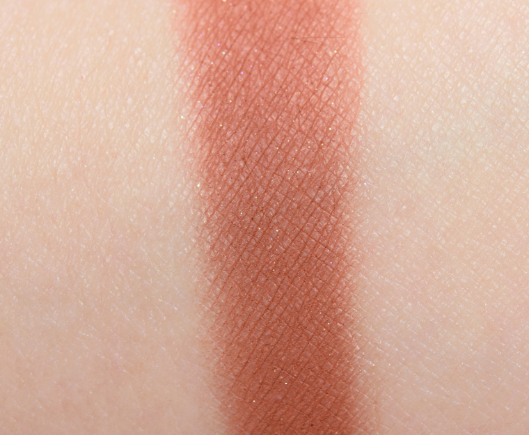 <p class="text-center">Tarte Dogman Amazonian Clay Eyeshadow</p>