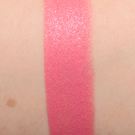 Charlotte Tilbury Liv It Up Kissing Lipstick