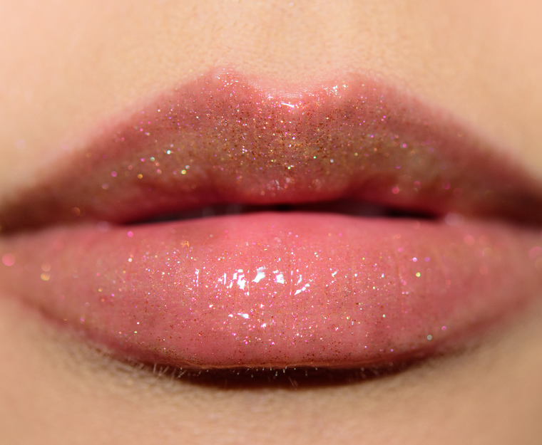 <p class="text-center">MAC Pleasure Planet Lipglass</p>