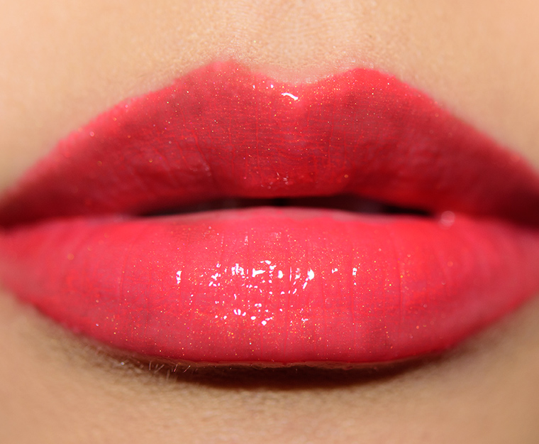 <p class="text-center">MAC Short & Snappy Sized to Go Lipglass</p>