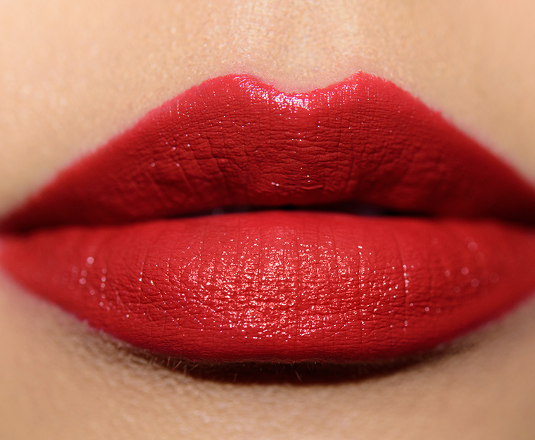 <p class="text-center">Make Up For Ever C406 Artist Rouge Lipstick</p>