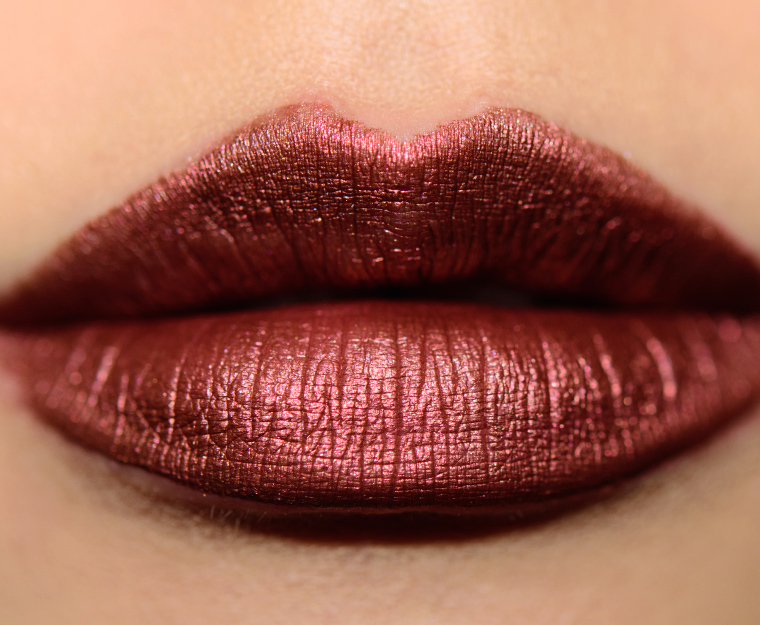 <p class="text-center">Milani Matterialistic (02) Amore Metallics Lip Crème</p>