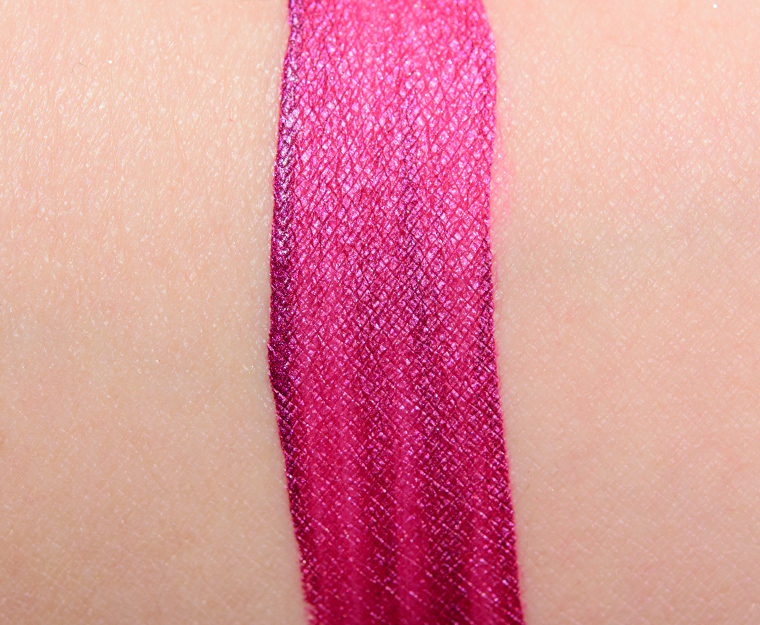 <p class="text-center">Milani Automattic Touch (07) Amore Metallics Lip Crème</p>