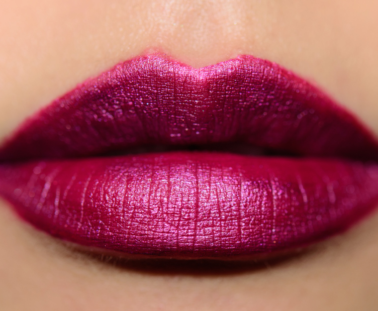 <p class="text-center">Milani Automattic Touch (07) Amore Metallics Lip Crème</p>