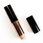 Anastasia Beige Stick Foundation