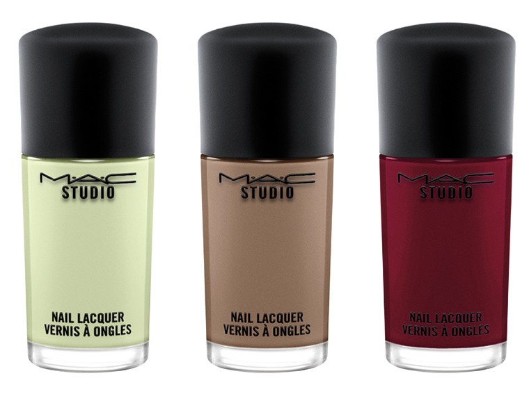 MAC It's a Strike Collection
