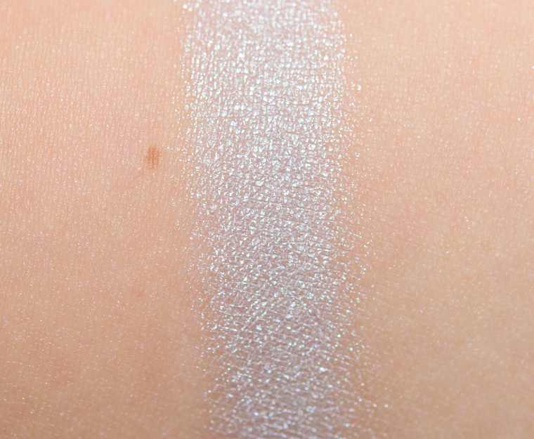 <p class="text-center">Guerlain L'Heure de Nuit #2 Eyeshadow (Palette 5 Couleurs)</p>