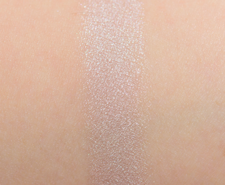 <p class="text-center">Guerlain Apres l'Ondee #2 Eyeshadow (Palette 5 Couleurs)</p>