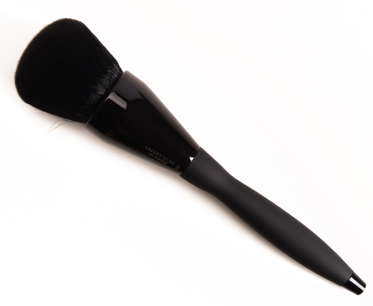 IT Cosmetics No. 307 Velvet Luxe LBD Powder Brush
