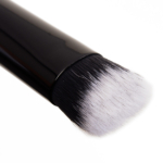 KVD Beauty Lock-It Edge Concealer Brush 