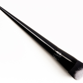 KVD Beauty Lock-It Edge Foundation Brush