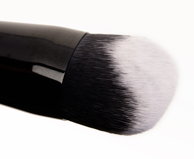Kat Von D Lock-It Lock-It Edge Foundation Brush