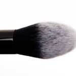 KVD Beauty Lock-It Setting Powder Brush 