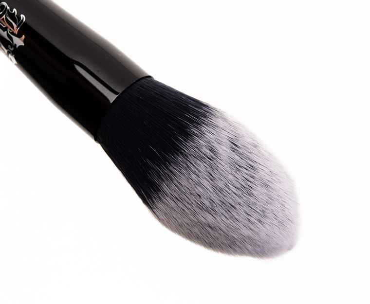 Kat Von D Lock-It Setting Powder Brush