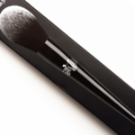 KVD Beauty Lock-It Setting Powder Brush 