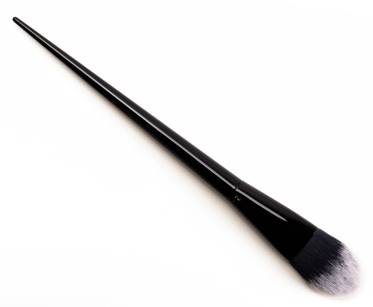 Kat Von D Lock-It Precision Powder Brush