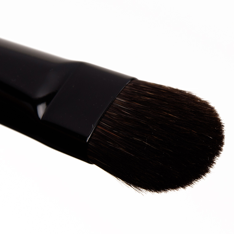 Suqqu Eyeshadow Brush F • Brush Review & Swatches