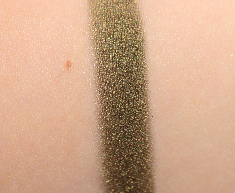 <p class="text-center">Urban Decay Chains Eyeshadow (Discontinued)</p>