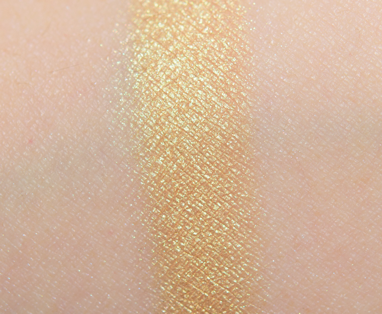 <p class="text-center">Urban Decay Rust Eyeshadow (Discontinued)</p>