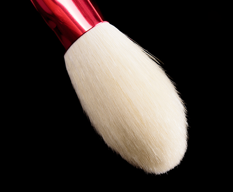 Chikuhodo The Powder Brush