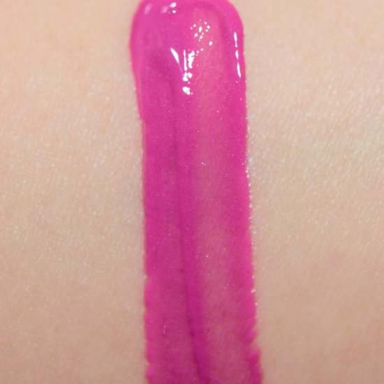 Cle de Peau Fast Lane (15) Radiant Liquid Rouge