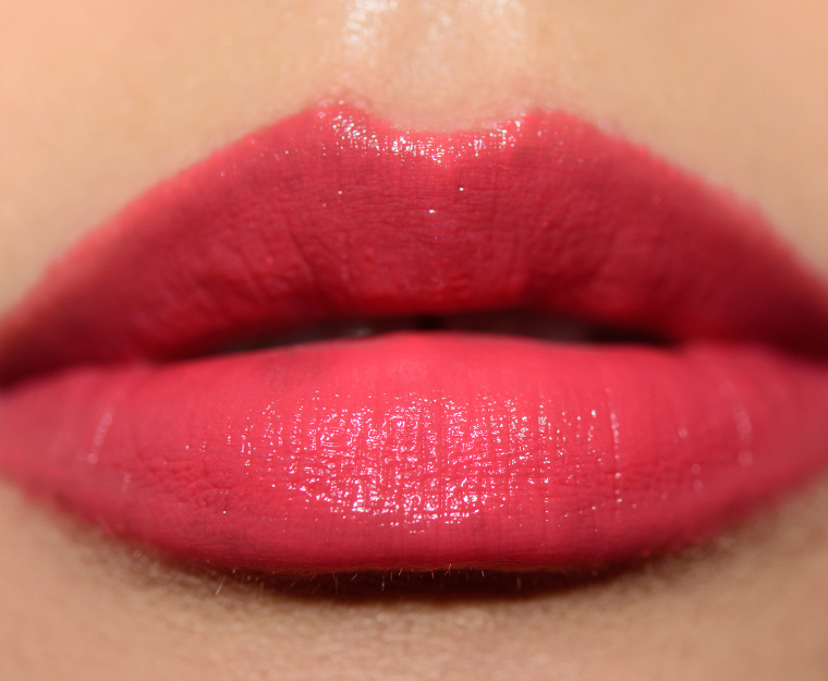 <p class="text-center">Laura Mercier Joanne Crème Smooth Lip Colour</p>