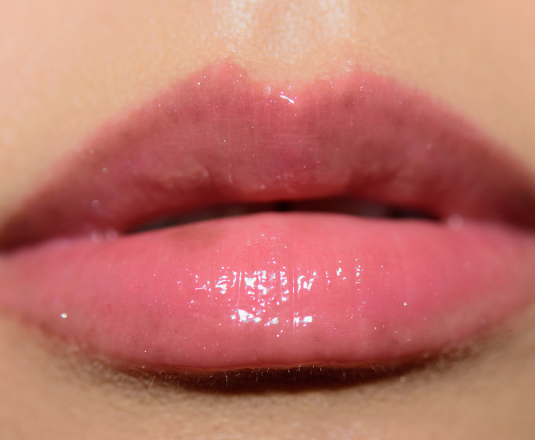 <p class="text-center">Laura Mercier Sophia Lip Glace</p>