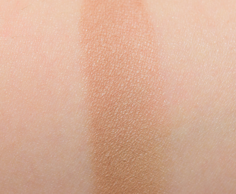 <p class="text-center">Lancome Woody Bar Color Design Eyeshadow</p>