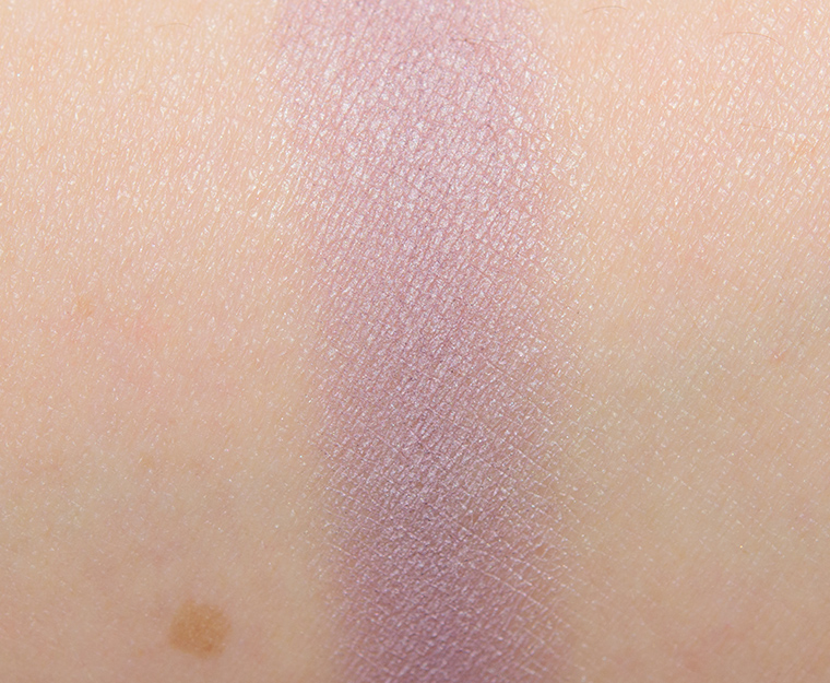<p class="text-center">Lancome Rich History Color Design Eyeshadow</p>