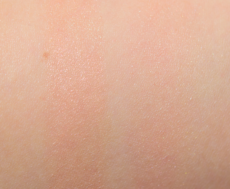 <p class="text-center">MAC Ginger Spiked QuikTrik Stick</p>