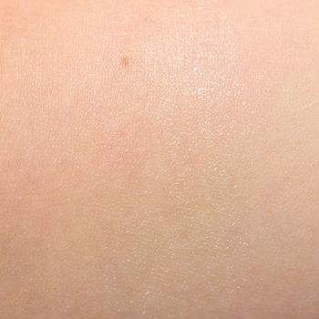 MAC Redlite Strobe Cream