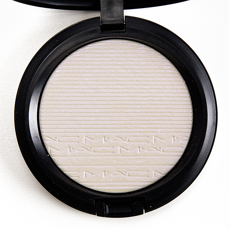 MAC Soft Frost Extra Dimension Skinfinish