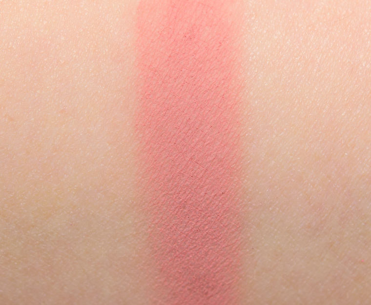 <p class="text-center">Huda Beauty Shy Textured Shadow</p>